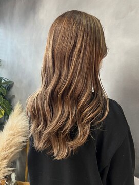 ティダスマイル(tida smile) ペールベージュ×ハイライト