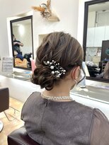 ヘアメイクヒール 【結婚式ヘア】シニヨンヘア　八戸