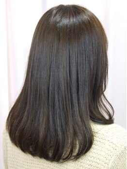 ヘアーサロン エフ(hair salon ef)の写真/ダメージを抑えながら扱いやすい髪へ◇毛先まで自然なストレートを実現！毎朝のお手入も簡単に◎