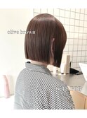切りっぱなし_オリーブグレージュ_タッセルボブ_ミニボブ