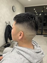 バーバーサンクチュアリ(Barber Sanctuary)&nbsp;濡れパンｘクロップスキンフェードスタイル