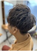 パーマ風ショートマッシュ