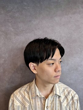 ベルーフ(BERUF) 落ち着いた雰囲気の出るセンターパート×ナチュラルスタイル！！