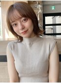 前髪 外ハネボブ くびれヘア ハイライトカラー"