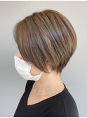 30代40代◎ハイライト白髪ぼかし小顔ひし形ショートボブ