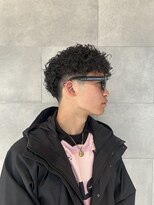 ドゥーエン 上本町店(DoEN)&nbsp;テーパーフェード×カーリーパーマ