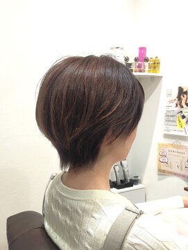 ヘアー グリーン(hair green) 30代40代50代/ベリーショート/ハンサムショート/黒髪ストレート