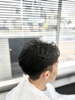 エミタス 柳通り(Emitas.) 毛流れセンターパート