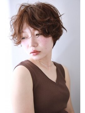 ネオリーブ チロル 横浜西口店(Neolive CiroL.) スタイリングが楽チンなショート×パーマ