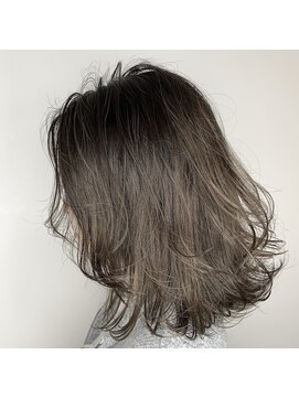 ヴィー ヘアー ファッション バー(VII hair.fashion.bar) @vii__hair