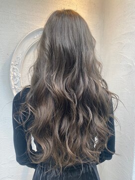 ビアム(Biam) 赤味を消したグレージュ☆