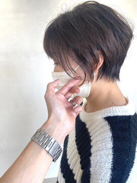 コード(Chord) 大人艶髪20..30.40代～　まとまりショート☆［谷合