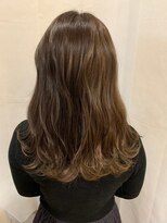 オナー(honor)&nbsp;20代30代40代大人可愛いデジタルパーマナチュラルくせ毛風
