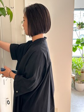 シロ(SHIRO) ミニボブ/切りっぱなしボブ　【ミニボブ/小林駅】