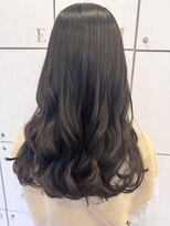 サリュー バイ イザ(Salut by IZA)&nbsp;ブラウンカラーロング似合わせカット韓国風巻き