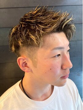 ディスイズバーバーフォース(THIS IS BARBER 4th) メンズカット ツーブロック メンズパーマ ハイライト