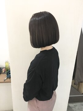 ロロン 代々木八幡(LORONG) シンプルブラウンボブ