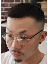 アクセプトザワールドバーバー(Accept the world barber)&nbsp;crop(クロップ)×skinfade