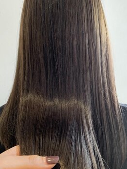 チーモ ハッピー ヘア メイク(CheeMo happy hair make)の写真/《女性stylistのみ◇》こなれ感ある雰囲気には艶髪がマスト!髪質改善トリートメントでさらに美しい髪へ－＊