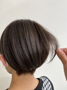 レオ 幸手(Leo) 透明感♪髪質改善カラー内巻きショートボブ小顔艶感