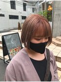 ダブルカラーピンク髪ボブショートカットハイトーンブリーチ