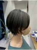 ショートボブ  【荒木】