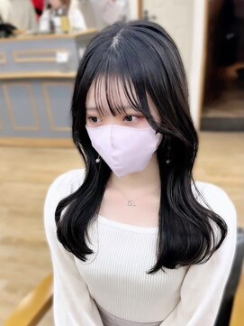 ネオリーブ クーロ(Neolive curro) 韓国前髪顔周り×美髪レイヤー[横浜/縮毛矯正/前髪縮毛矯正]