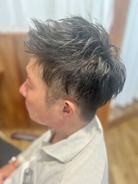 ヘアデザイン エソラ(hair design esora) ツーブロックアップバング