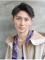 ブルーダー(Bruder)&nbsp;アップバングツイストスパイラル　刈り上げマッシュベース