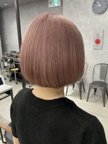 ラックスビー ウメダ 大阪梅田店(LUXBE UMEDA) ピンクベージュ　ブリーチハイトーン
