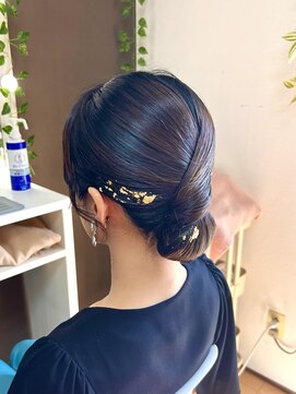 ジェシータ 品川駅前店(GESHITA) タイトシニヨン【品川/ヘアセット】