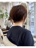 小顔に見えるショート前髪イメチェンネビージュ黒髪白髪ぼかし