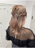 ハイレイヤーでもできるハーフアップアレンジ
