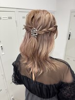 アッシュ 下北沢店(Ash) ハイレイヤーでもできるハーフアップアレンジ