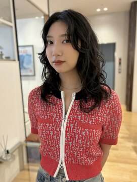 ルアウハク 梅田(LUAU Haku) ・レイヤーテクスチャーパーマ・【担当 タクノ】