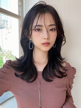 アフロート エル 大阪(AFLOAT L) 暗髪で出せるこなれ感！フェイスレイヤー×ナチュラルセミロング