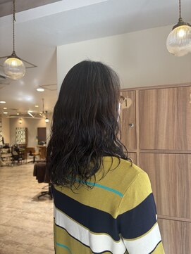 ウルカ 川口店(ulQua) ゆるふわが1番可愛い【ロングパーマの魅力】