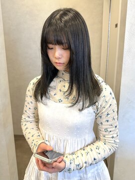 ダークグレー レイヤー ミディアムレイヤー