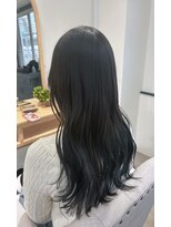 オモテ 町田店(Omote)&nbsp;毛先ブリーチ履歴有り・ブルーシルバーカラー