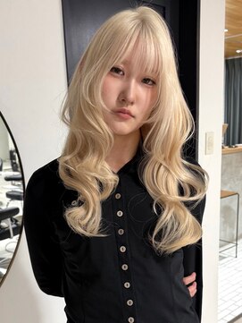 フリーク(FLEEK) ブロンド