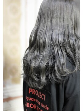 ホワイトルーム(White Room) 透明感◎旬のアッシュグレージュ♪