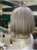 Lien☆ナチュラルショートボブ×ハイトーンホワイトベージュ
