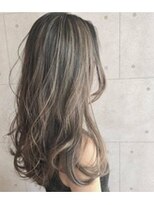 フェリア 緑地公園(FERIA)&nbsp;外国人風ハイライトカラー