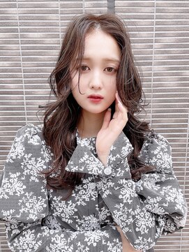 アイティーバイアルバム 下北沢店(IT by ALBUM) シアーグレージュヨシンモリ_外ハネボブセクションカラー_48902