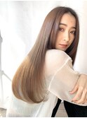 大人ナチュラルストレートロング