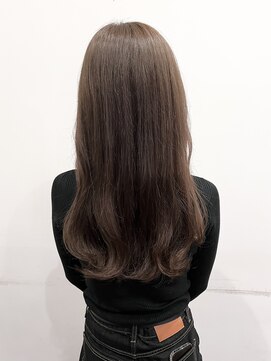 フラテロ(fratello) 【fratello】鈴木担当《セピアベージュ》