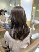ブラウンベージュ