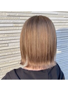 ゼルプレミアムレイクタウン(ZELE) (桑田　興成)　外はねボブ