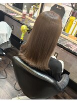 カットツー(Cut2)&nbsp;マットベージュ×レイヤーカット