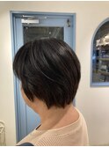 赤羽大人女性ショートスタイル2025人気カット